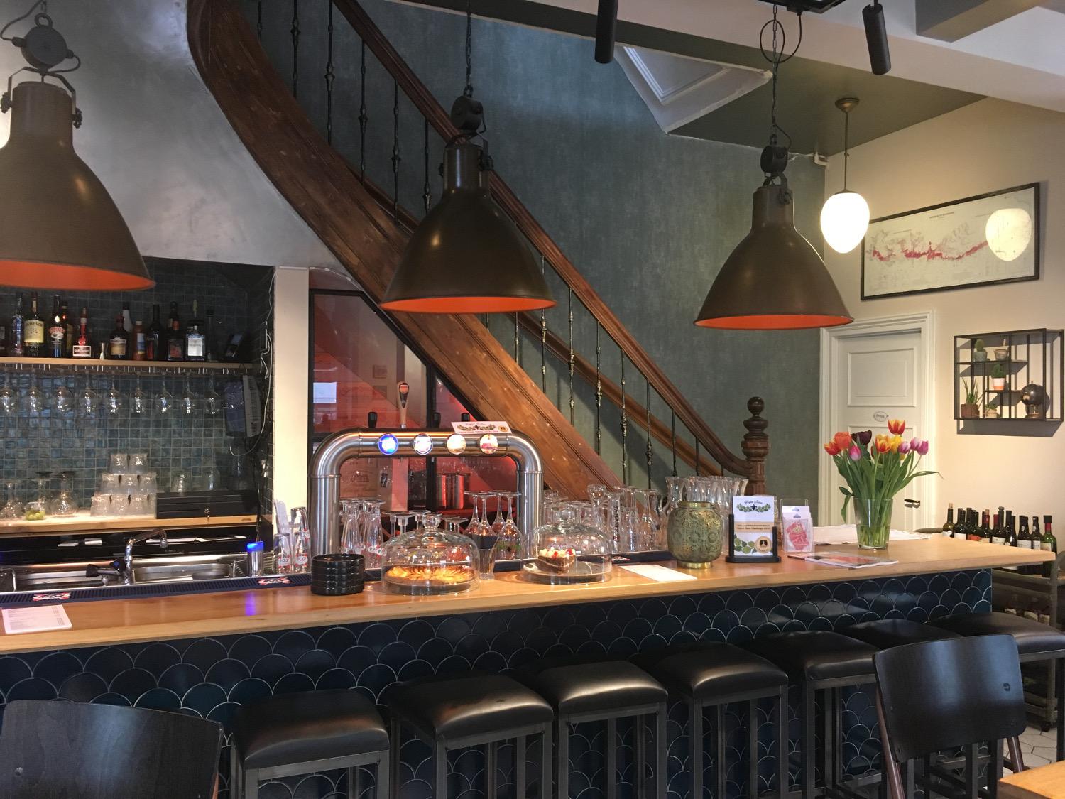café bistro